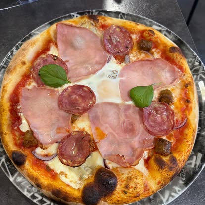 Pizza Pulcinella signature Bella Napoli